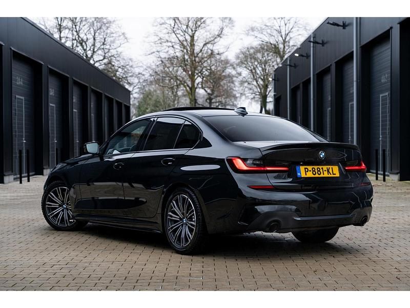 Occasion BMW 330 M Sport 259 PK (190 kW) 2021 Zwart (metallic) Sedan