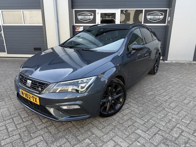 Grijs Gebruikt 2020 Seat Leon FR Stationwagen | € 20.445 (Eerlijke prijs) - Afbeelding 1/4