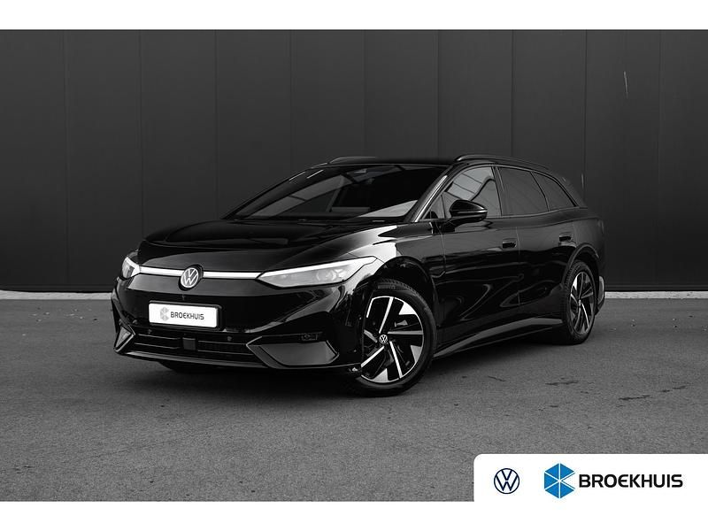 Zwart Gebruikt 2025 VW ID.7 Pro Stationwagen | € 52.895 (Goede deal) - Afbeelding 1/4