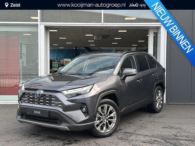 Grijs Gebruikt 2022 Toyota RAV4 Executive SUV | € 39.895 (Goede deal) - Afbeelding 1/4