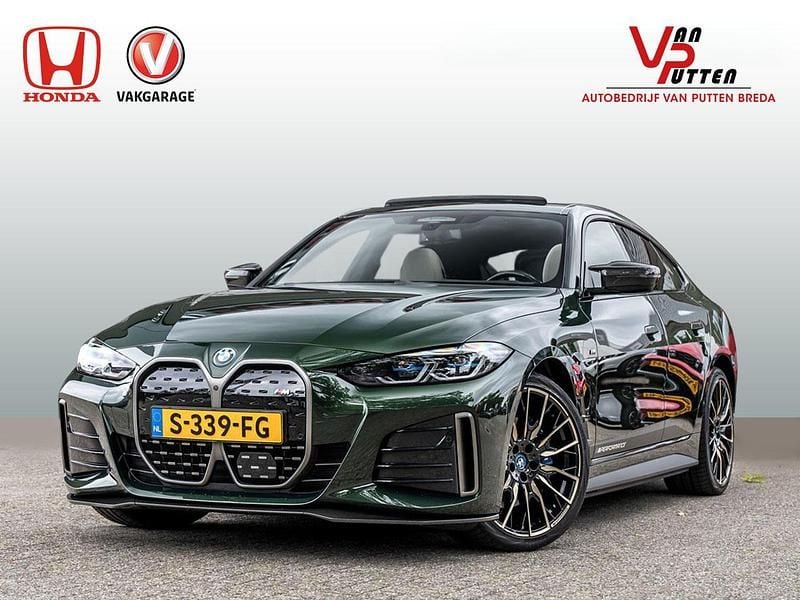 Groen Gebruikt 2022 BMW i4 Executive Sedan | € 45.995 (Super prijs) - Afbeelding 1/4