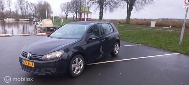 Zwart Gebruikt 2011 VW Golf VI Trendline Hatchback | € 4.750 (Goede deal) - Afbeelding 1/4