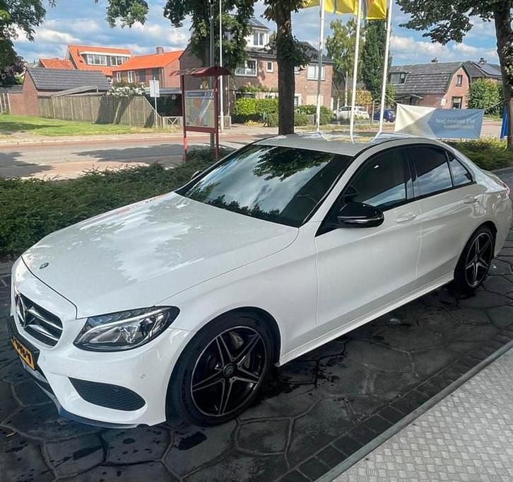 Occasion 2017 Mercedes C220 | € 14.950 (Eerlijke prijs) - Afbeelding 1/4