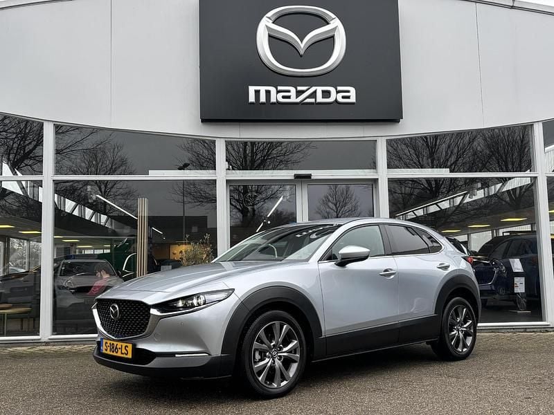 Grijs Occasion 2023 Mazda CX-30 Luxury SUV | € 31.950 (Iets duurder) - Afbeelding 1/4