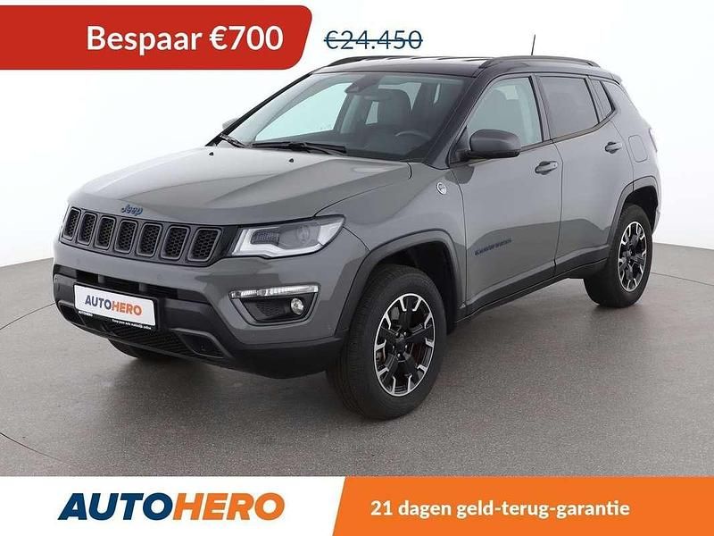 Grijs Gebruikt 2020 Jeep Compass Trailhawk SUV | € 23.949 (Eerlijke prijs) - Afbeelding 1/3