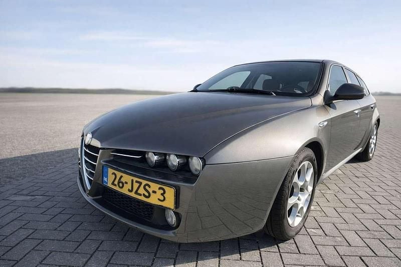 Occasion Alfa Romeo 159 Progression 140 PK (102 kW) 2009 Grijs Stationwagen