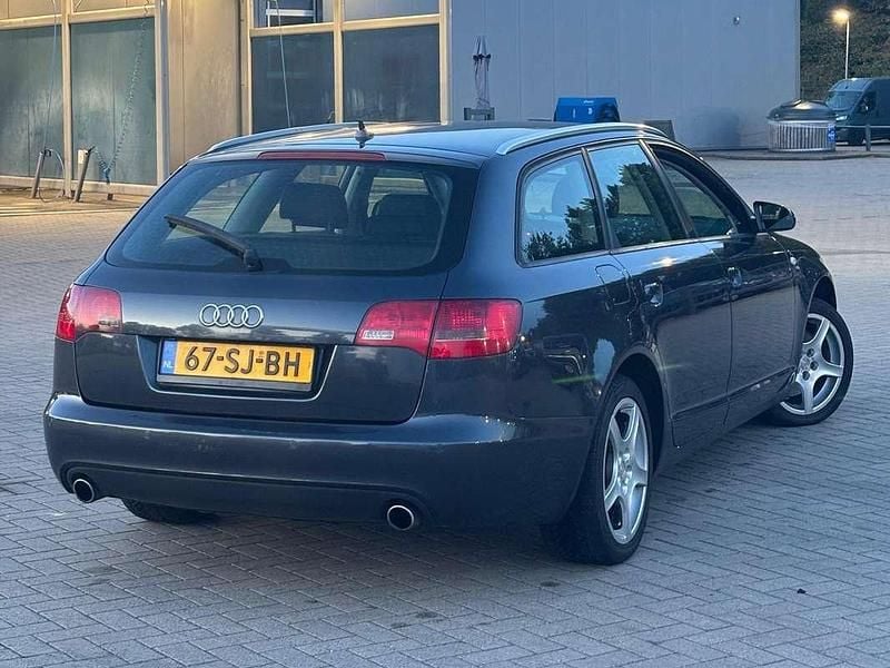Occasion Audi A6 Business 170 PK (125 kW) 2006 Grijs Stationwagen