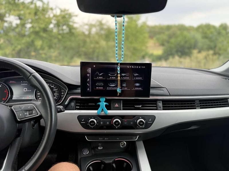 Occasion 2019 Audi A4 Stationwagen | € 17.500 (Iets duurder) - Afbeelding 1/4