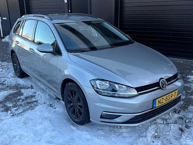 Occasion VW Golf VII Comfortline 110 PK (80 kW) 2017 Grijs Stationwagen
