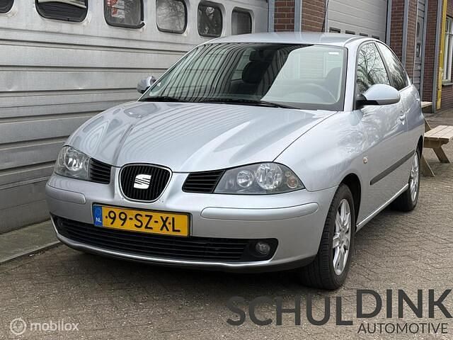 Occasion Seat Ibiza 101 PK (74 kW) 2006 Grijs Hatchback