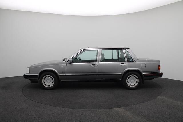 Occasion Volvo 760 147 PK (108 kW) 1990 Grijs Sedan