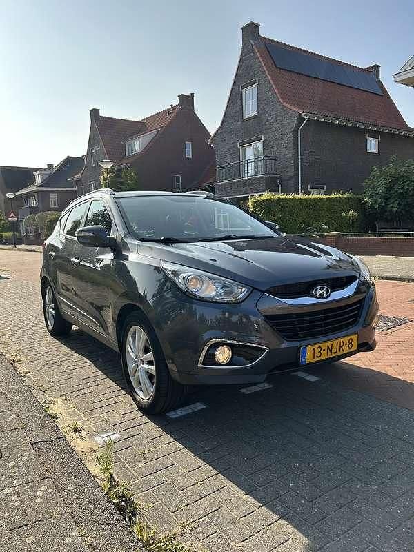 Grijs Gebruikt 2010 Hyundai ix35 SUV | € 7.200 (Goede deal) - Afbeelding 1/4