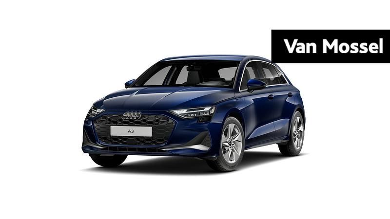 Blauw Gebruikt 2025 Audi A3 Sportback e-tron Advanced Hatchback | € 41.900 (Duur) - Afbeelding 1/2