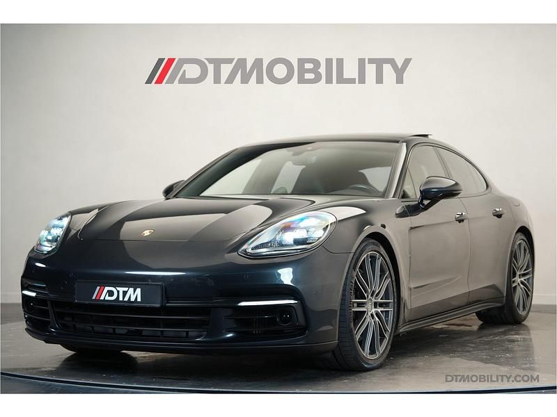 Occasion Porsche Panamera 463 PK (340 kW) 2017 Grijs Sedan