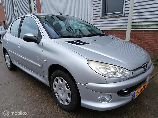 Occasion Peugeot 206 75 PK (55 kW) 2008 Grijs Hatchback