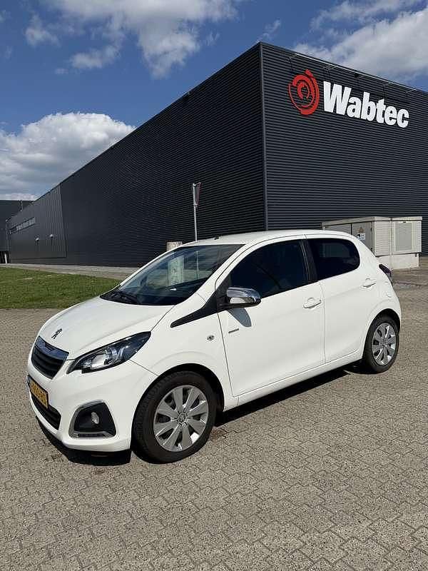 Wit Gebruikt 2020 Peugeot 108 Active Hatchback | € 6.995 (Goede deal) - Afbeelding 1/4