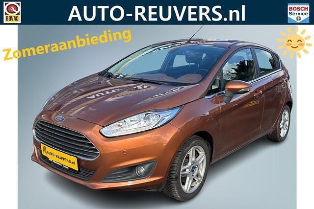 Bruin Gebruikt 2012 Ford Fiesta Titanium Hatchback | € 6.400 (Eerlijke prijs) - Afbeelding 1/4