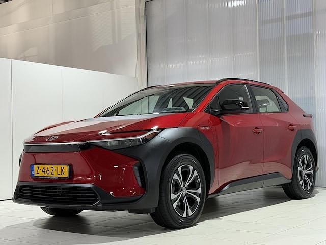Occasion Toyota bZ4X Active 164 kW (224 PK) 2024 Rood SUV