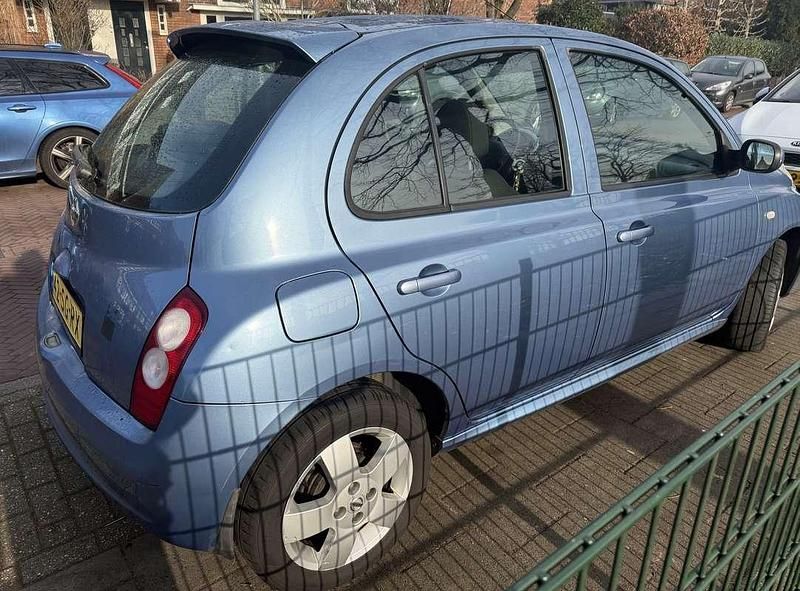 Blauw Occasion 2006 Nissan Micra Tekna Hatchback | € 750 (Super prijs) - Afbeelding 1/4
