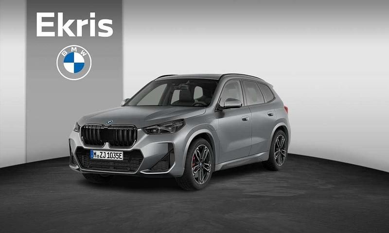 Grijs Nieuw 2025 BMW X1 Comfort Edition SUV | € 69.628 (Eerlijke prijs) - Afbeelding 1/4