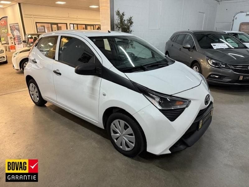 Wit Gebruikt 2021 Toyota Aygo Hatchback | € 8.950 (Super prijs) - Afbeelding 1/4