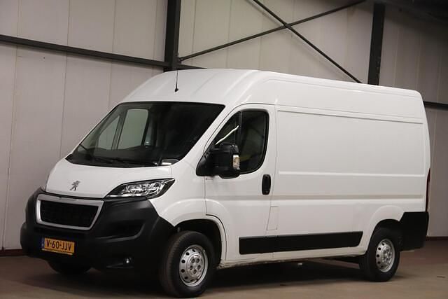 Wit Gebruikt 2020 Peugeot Boxer Van | € 16.900 (Eerlijke prijs) - Afbeelding 1/4