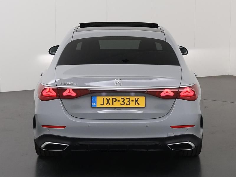 Occasion Mercedes E300 Sport Edition 15 PK (11 kW) 2026 Grijs Sedan