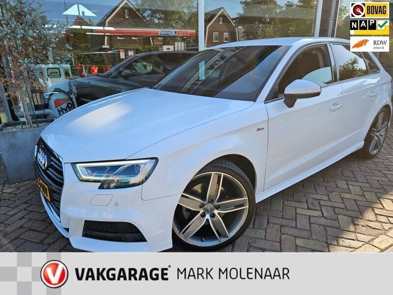 Wit Gebruikt 2019 Audi A3 S-Line Hatchback | € 26.950 (Iets duurder) - Afbeelding 1/4