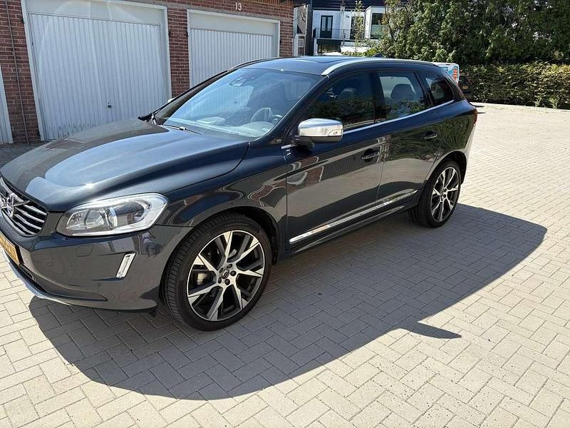Grijs Gebruikt 2008 Volvo XC60 Summum SUV | € 16.900 (Duur) - Afbeelding 1/4