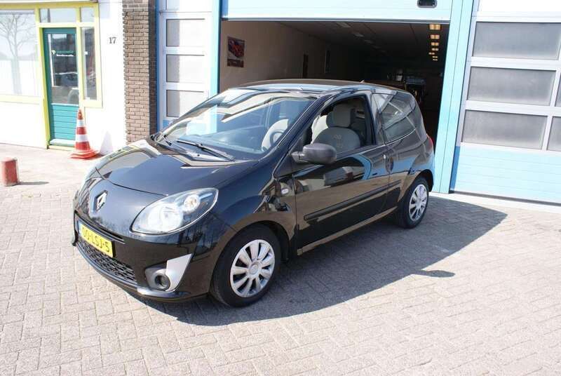Zwart Gebruikt 2010 Renault Twingo Authentique Hatchback | € 3.650 (Eerlijke prijs) - Afbeelding 1/4
