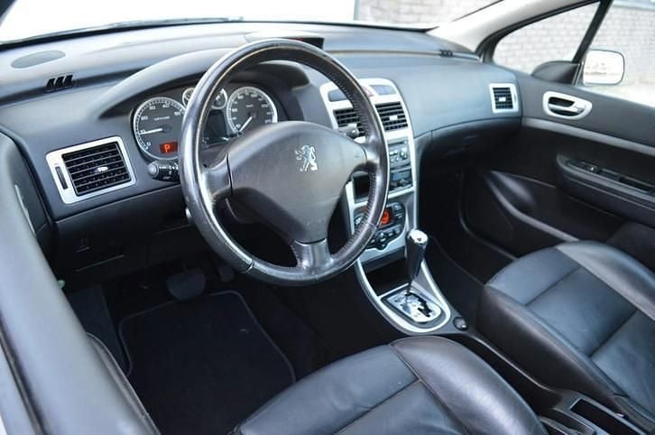 Occasion Peugeot 307 136 PK (100 kW) 2005 Grijs Hatchback