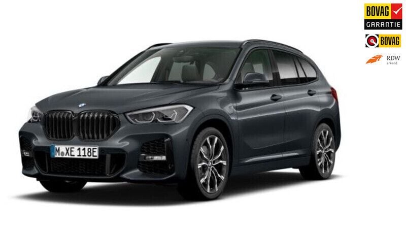 Grijs Gebruikt 2021 BMW X1 M Sport SUV | € 33.450 (Eerlijke prijs) - Afbeelding 1/4