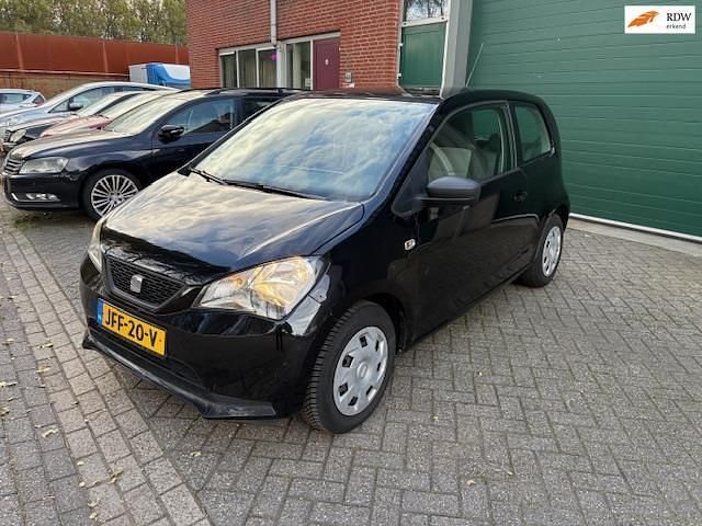 Zwart Gebruikt 2013 Seat Mii Reference Hatchback | € 4.199 (Eerlijke prijs) - Afbeelding 1/4