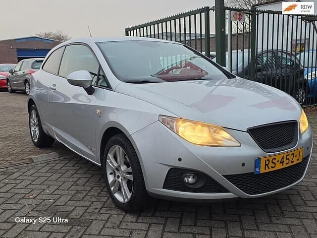 Grijs Occasion 2012 Seat Ibiza SC Style Hatchback | € 4.999 (Eerlijke prijs) - Afbeelding 1/4