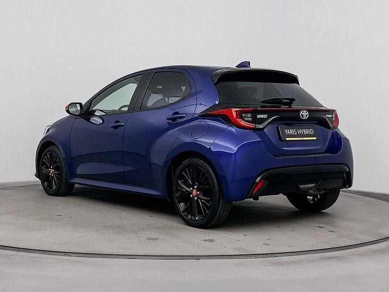 Occasion Toyota Yaris Executive 116 PK (85 kW) 2021 Blauw Hatchback