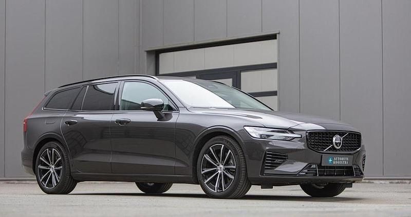 Occasion Volvo V60 Plus 2025 Grijs Stationwagen