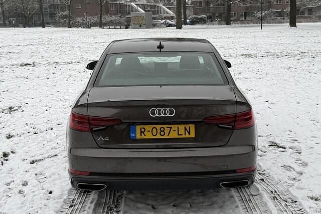 Occasion Audi A4 Sport 150 PK (110 kW) 2019 Bruin (metallic) Sedan