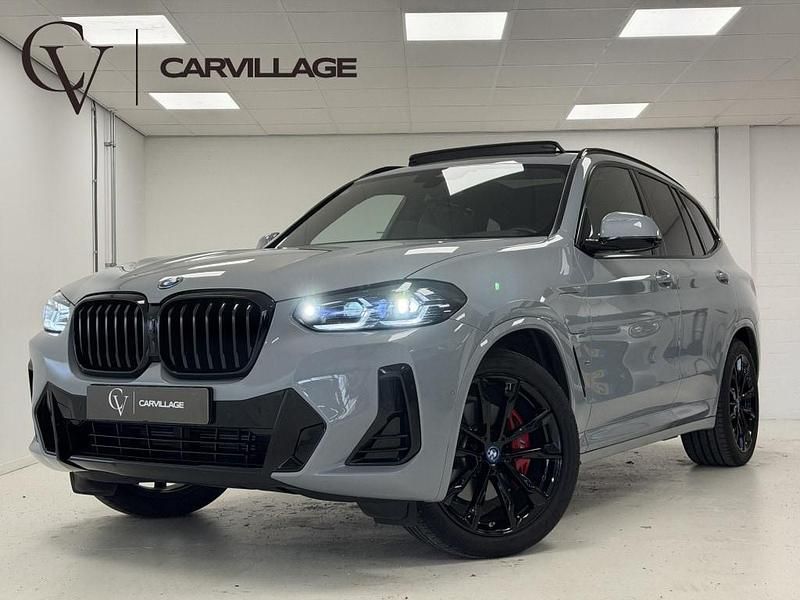 Grijs Occasion 2023 BMW X3 M Sport SUV | € 54.945 (Iets duurder) - Afbeelding 1/4