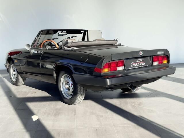 Occasion Alfa Romeo Spider 128 PK (94 kW) 1984 Zwart Cabriolet
