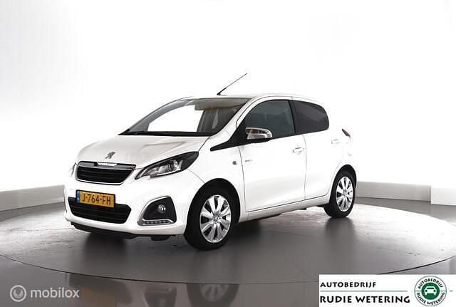 Wit Occasion 2020 Peugeot 108 Style Hatchback | € 9.450 (Eerlijke prijs) - Afbeelding 1/4