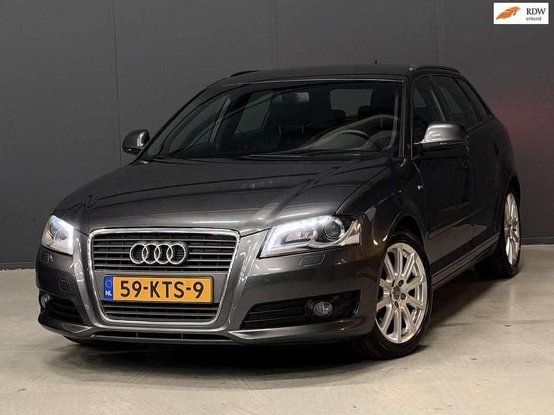 Occasion Audi A3 Sportback S-Line 125 PK (91 kW) 2010 Grijs Hatchback