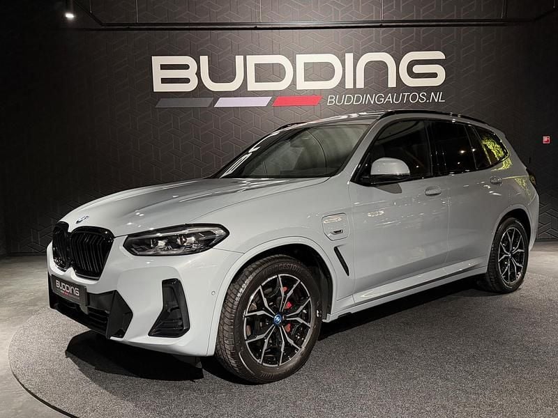 Grijs Gebruikt 2022 BMW X3 M Sport SUV | € 44.950 (Eerlijke prijs) - Afbeelding 1/4