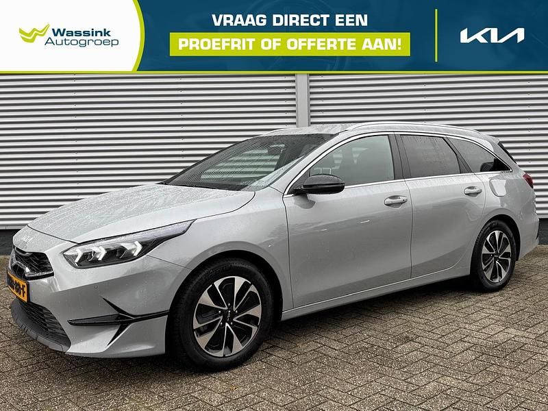 Grijs Occasion 2025 Kia Ceed Sportswagon Stationwagen | € 28.385 (Eerlijke prijs) - Afbeelding 1/4