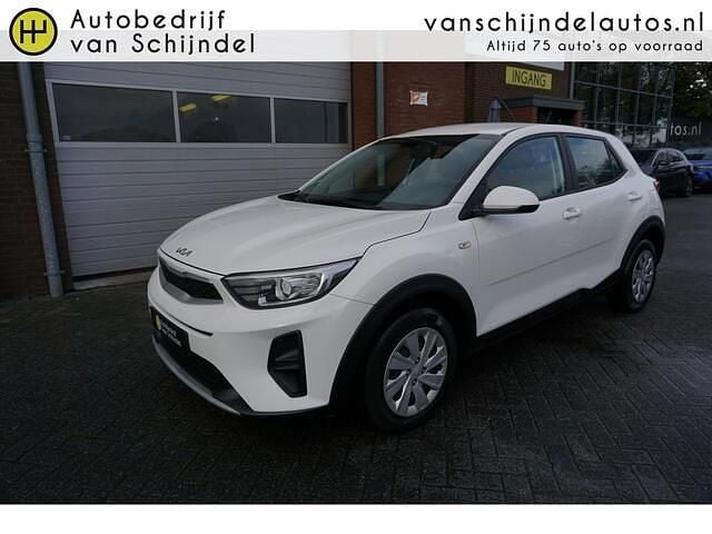 Wit Gebruikt 2023 Kia Stonic Comfort SUV | € 17.250 (Goede deal) - Afbeelding 1/4
