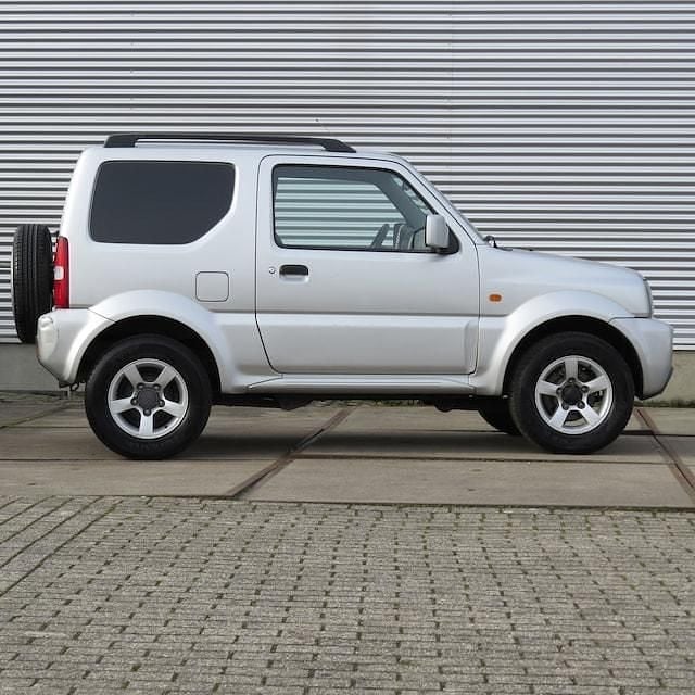 Occasion Suzuki Jimny Exclusive 86 PK (63 kW) 2011 Grijs SUV