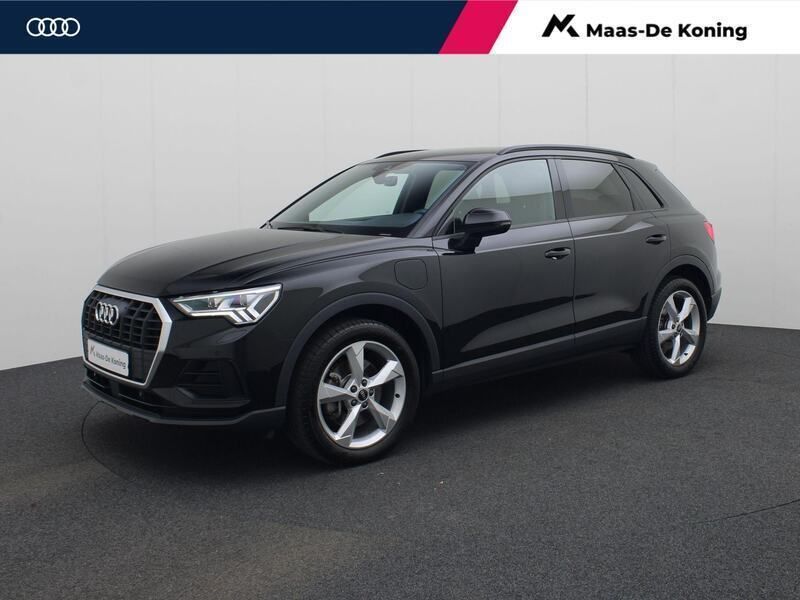 Zwart Gebruikt 2022 Audi Q3 Business SUV | € 35.440 (Eerlijke prijs) - Afbeelding 1/4