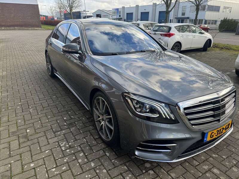 Grijs Gebruikt 2019 Mercedes S560 Premium Plus Sedan | € 54.997 - Afbeelding 1/4