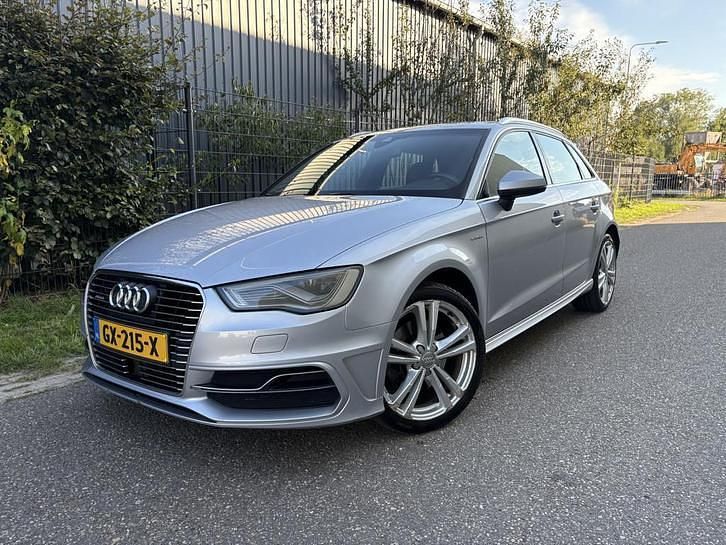 Occasion 2015 Audi e-tron Ambition SUV | € 6.450 (Eerlijke prijs) - Afbeelding 1/4