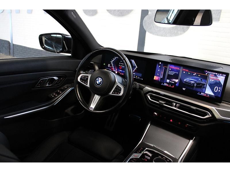 Occasion BMW 330 Shadowline 293 PK (215 kW) 2023 Zwart Stationwagen