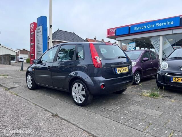 Occasion Ford Fiesta Futura 80 PK (58 kW) 2006 Grijs Hatchback